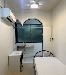 Sims Avenue (D14), Apartment #583370791